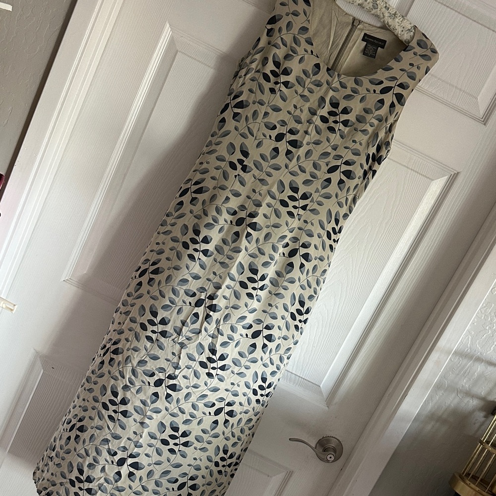 Banana Republic Ivory Midi Dress with Navy Leaf Print silk  Y2K